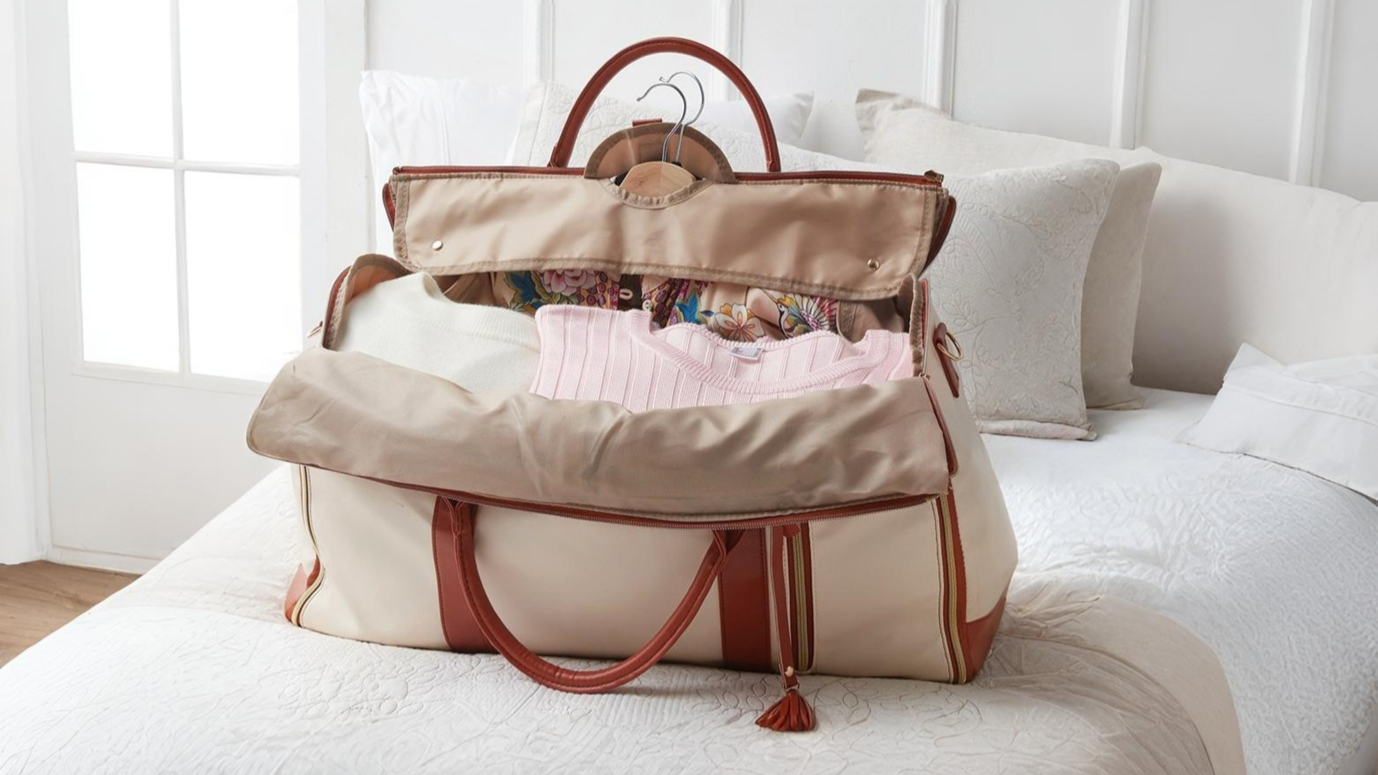 Como viajar só com bagagem de mão (e nunca mais pagar excesso)