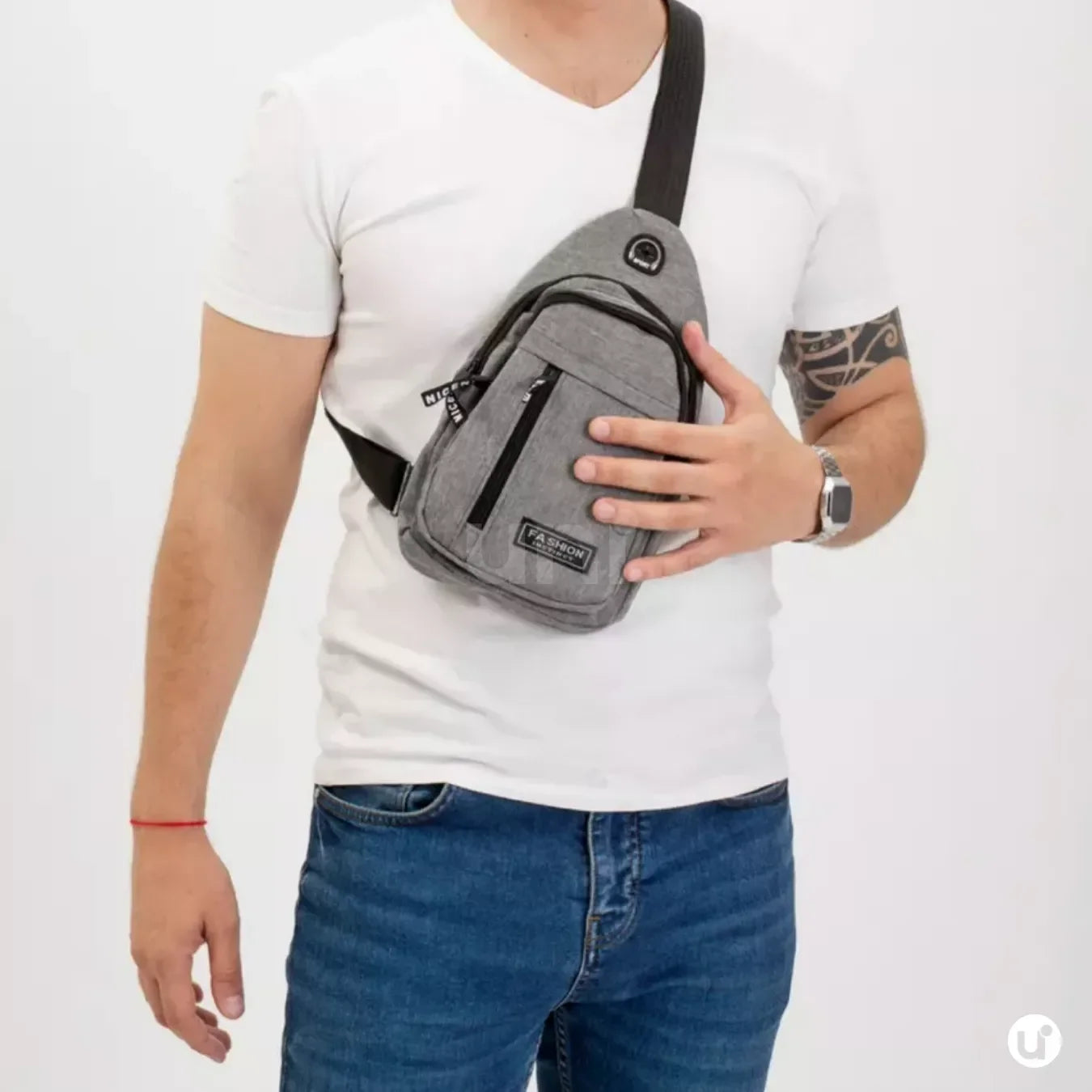 Mochila Transversal Multifuncional Resistente e Impermeável CrossMove™ - uniescolhas