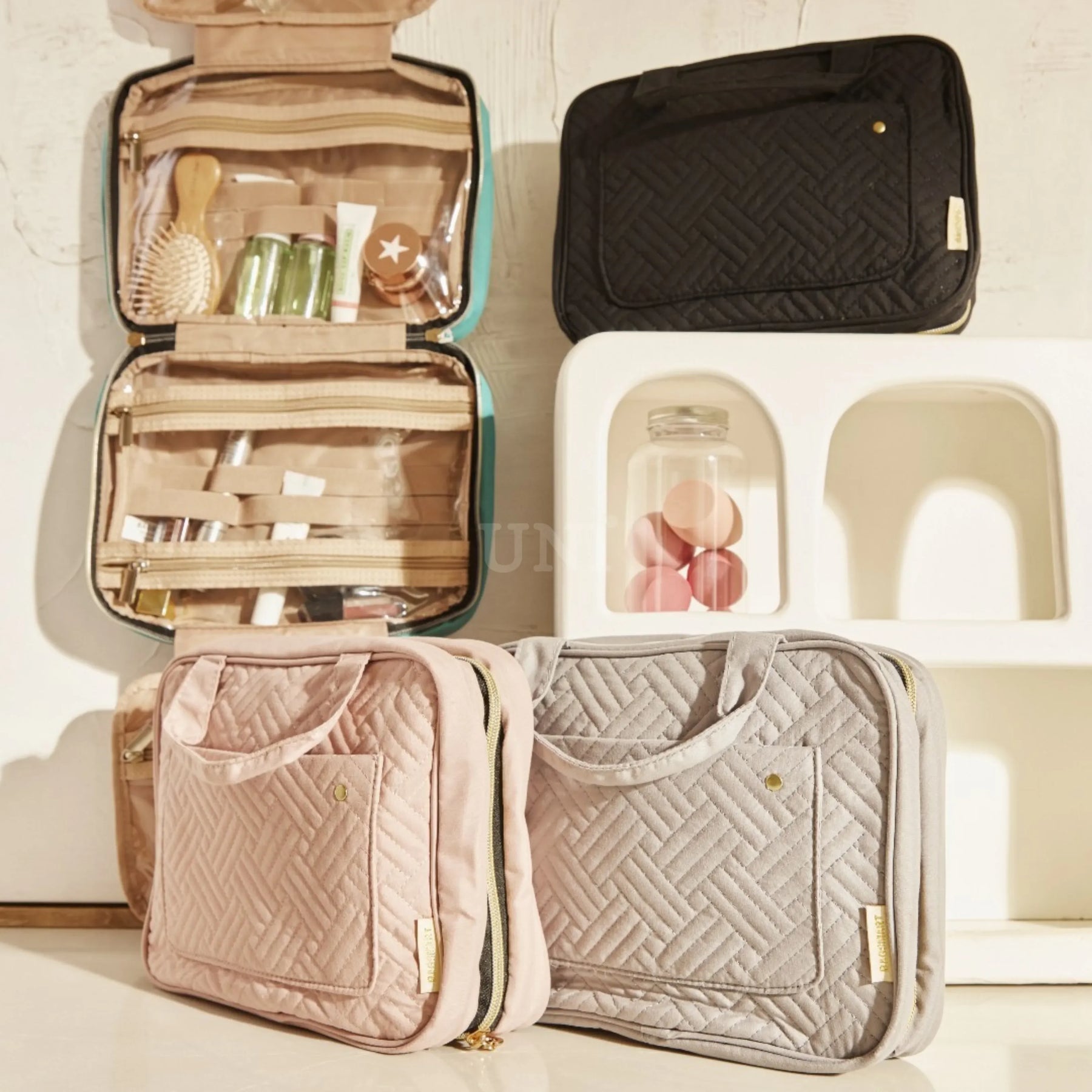 Necessaire Dobrável Compacta com Gancho Metálico BeautyVoyage™ Modelo LITE - uniescolhas