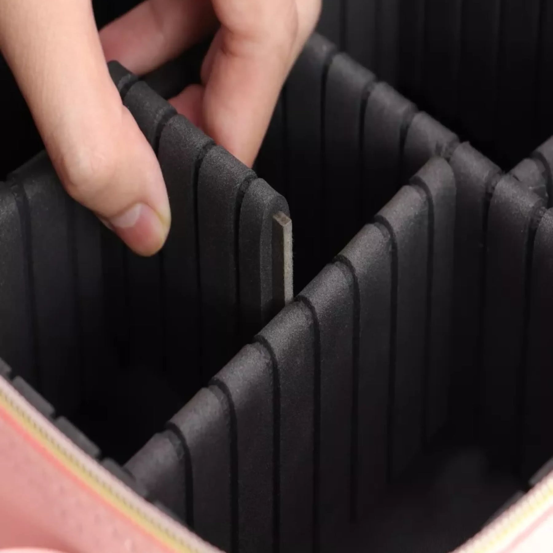 Camarim Portátil de Maquiagens 2.0 Com Espelho LedBag™ - uniescolhas
