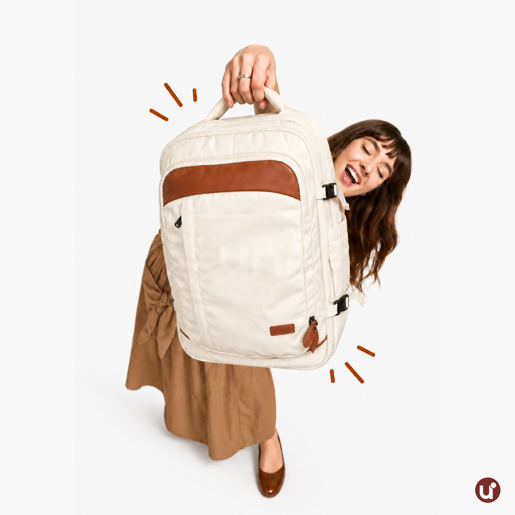 Mochila de Viagem NovaTech 2.0 Creme — 40L Expansível, USB, Antifurto e Notebook 17,3"