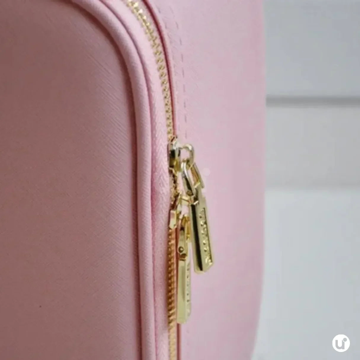 Camarim Portátil de Maquiagens 2.0 Com Espelho LedBag™ - uniescolhas