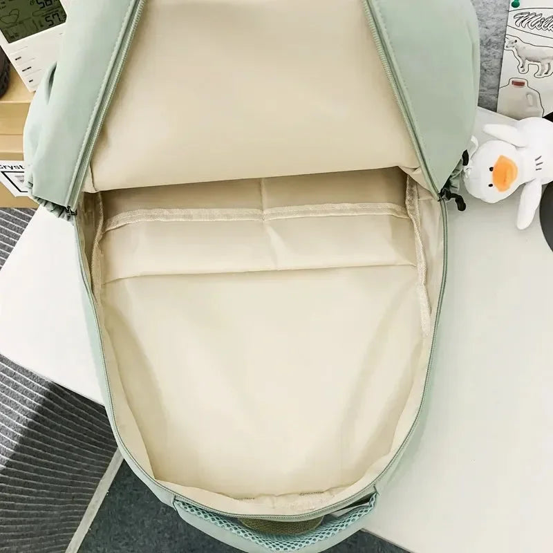 Mochila Feminina Impermeável de Nylon 20L a 35L – UrsePolly - uniescolhas