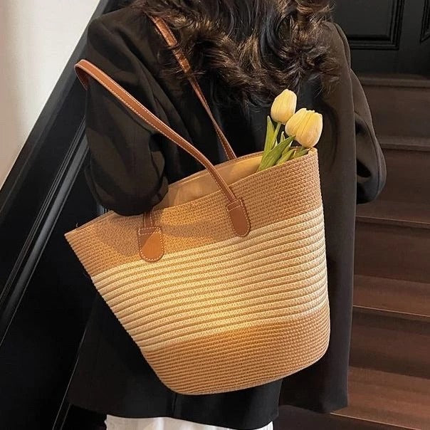 Bolsa de Praia com Zíper e Forro Interno – Espaçosa e Elegante