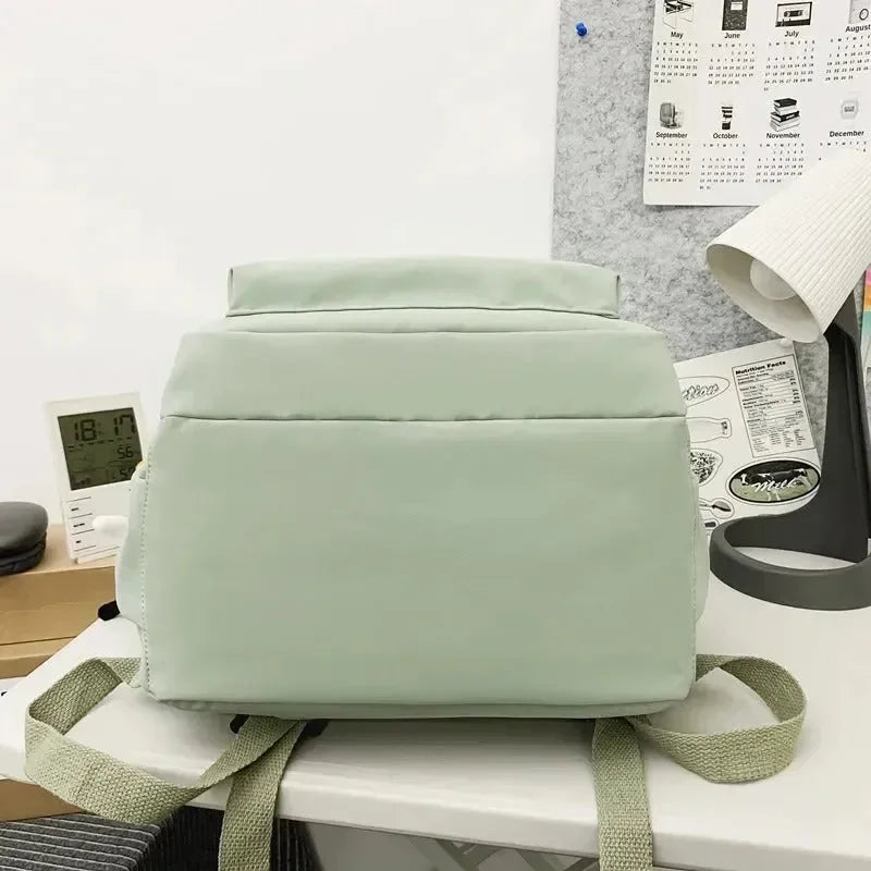 Mochila Feminina Impermeável de Nylon 20L a 35L – UrsePolly - uniescolhas