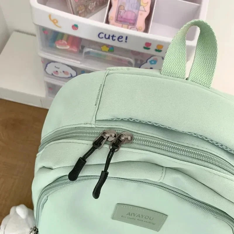 Mochila Feminina Impermeável de Nylon 20L a 35L – UrsePolly - uniescolhas