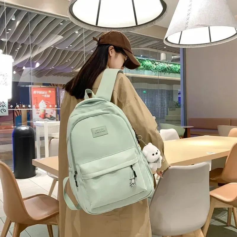 Mochila Feminina Impermeável de Nylon 20L a 35L – UrsePolly - uniescolhas