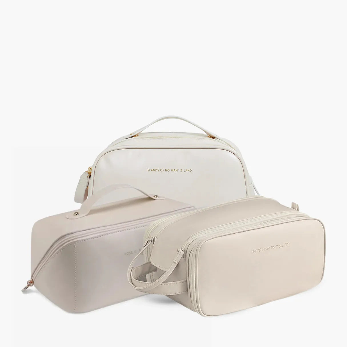 Kit Luxbag com três nécessaires femininas premium em couro ecológico, organizadas juntas para demonstrar os diferentes tamanhos ideais para viagens e rotina diária.