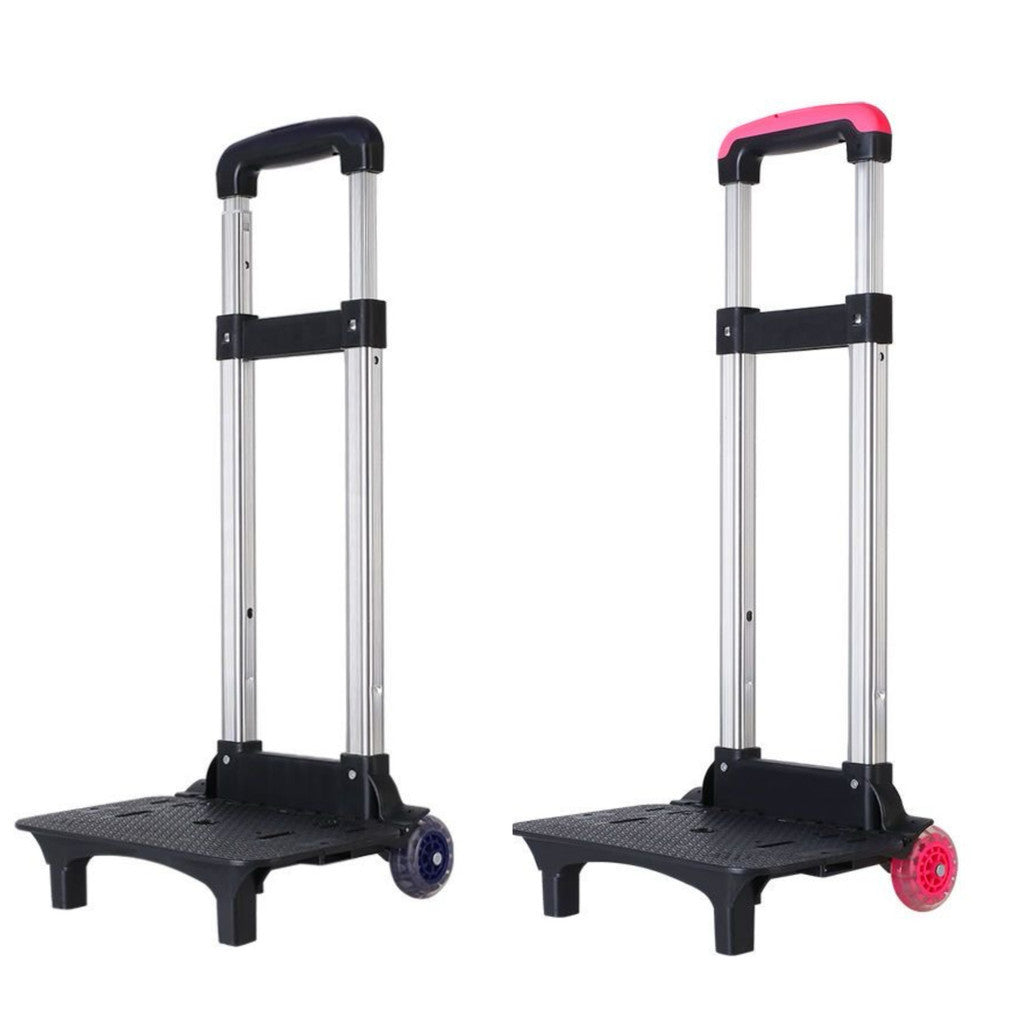 Carrinho dobrável preto e rosa lado a lado