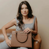 Bolsa Feminina Santorini Handbag Grande com Alça transversal Removível para Ombro. - uniescolhas