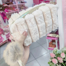 necessaire