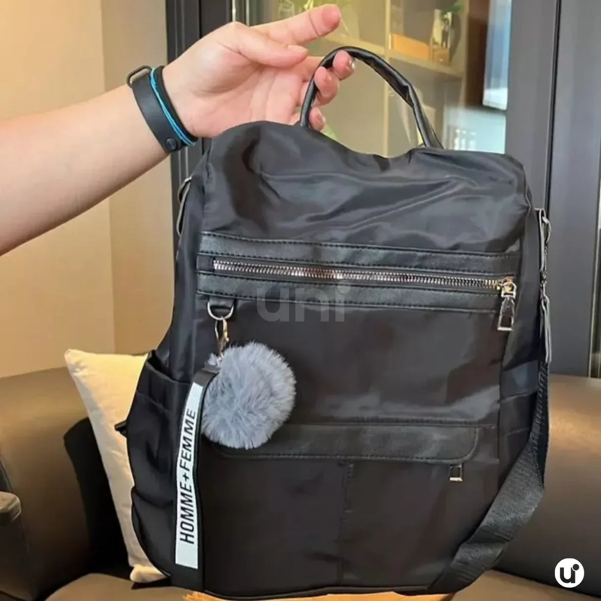 Mochila Anti-Furto Feminina Reforçada e Impermeável PickPocket™