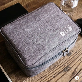 Organizador de Cabos e Carregadores para Viagem Impermeável