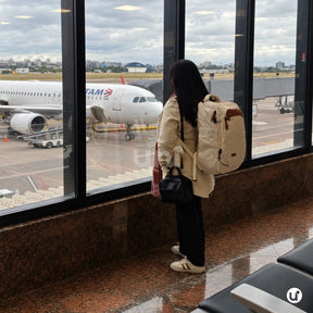 Kit Viagem NovaTech Ivoire — Mala de Bordo + Mochila Antifurto USB