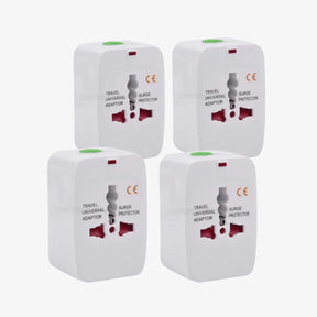 Adaptador de tomada internacional universal compacto, ideal para conectar e carregar eletrônicos com praticidade em viagens ao exterior.