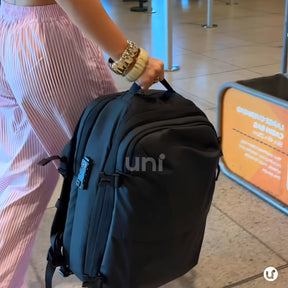 Mochila de viagem feminina AirBag Pack de 60 litros em tecido Oxford impermeável, com sistema a vácuo integrado, ideal para evitar taxas de bagagem.