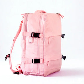 Mochila de viagem feminina BagTravel de 35 litros impermeável, com design moderno e tamanho perfeito para levar como bagagem de mão no avião.