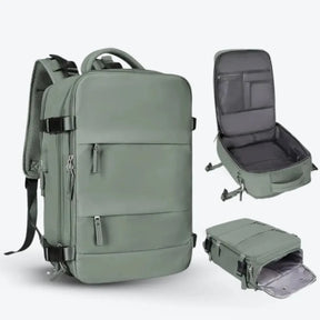 Mochila de viagem feminina BagTravel de 35 litros impermeável, com design moderno e tamanho perfeito para levar como bagagem de mão no avião.