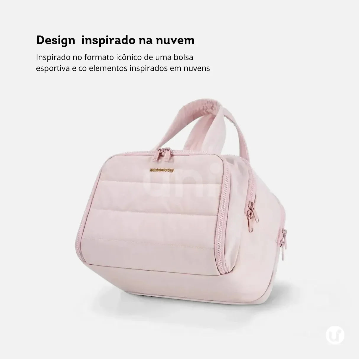 Nécessaire feminina grande CrushBag em tecido impermeável semibrilhante, com design elegante inspirado em nuvens, ideal para organizar itens de viagem com sofisticação.